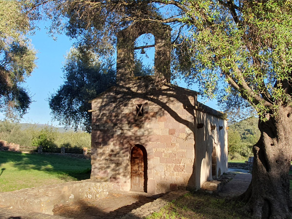 Chiesa San Leonardo a Perdaxius nel Sud Ovest Sardegna
