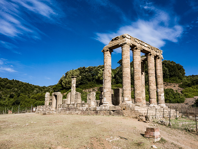 immagine dei resti del Tempio di Antas a Fluminimaggiore nel sud ovest Sardegna
